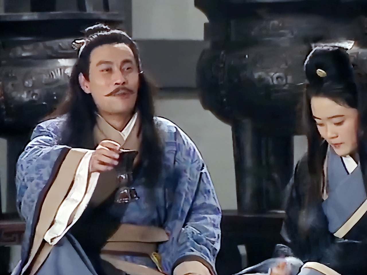 浑浑噩噩三年后,励精图治成霸业,楚庄王不鸣则已问鼎中原的故事