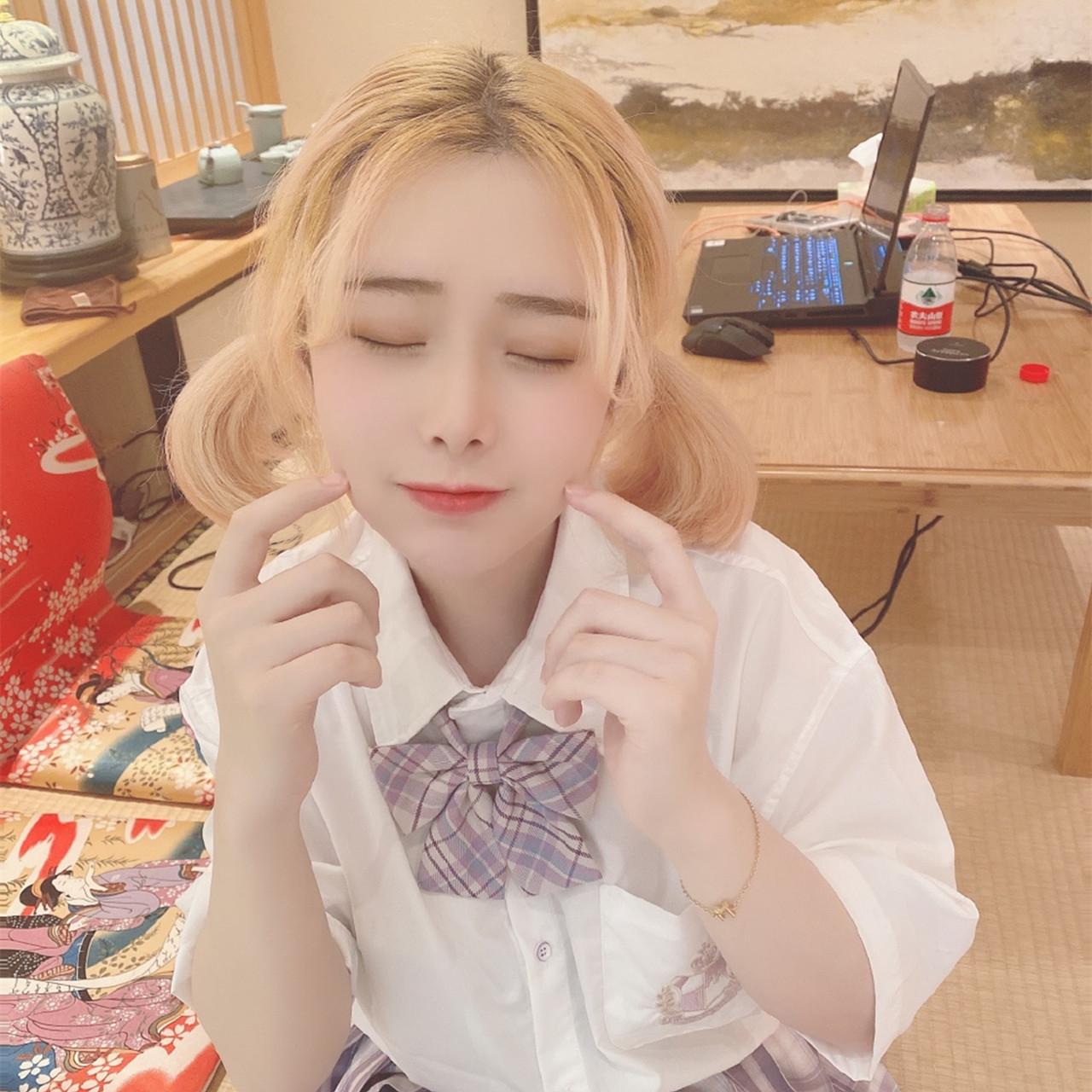 轩墨宝宝手术后惊呆网友,对比男性化的艾比,女装1姐不用多说