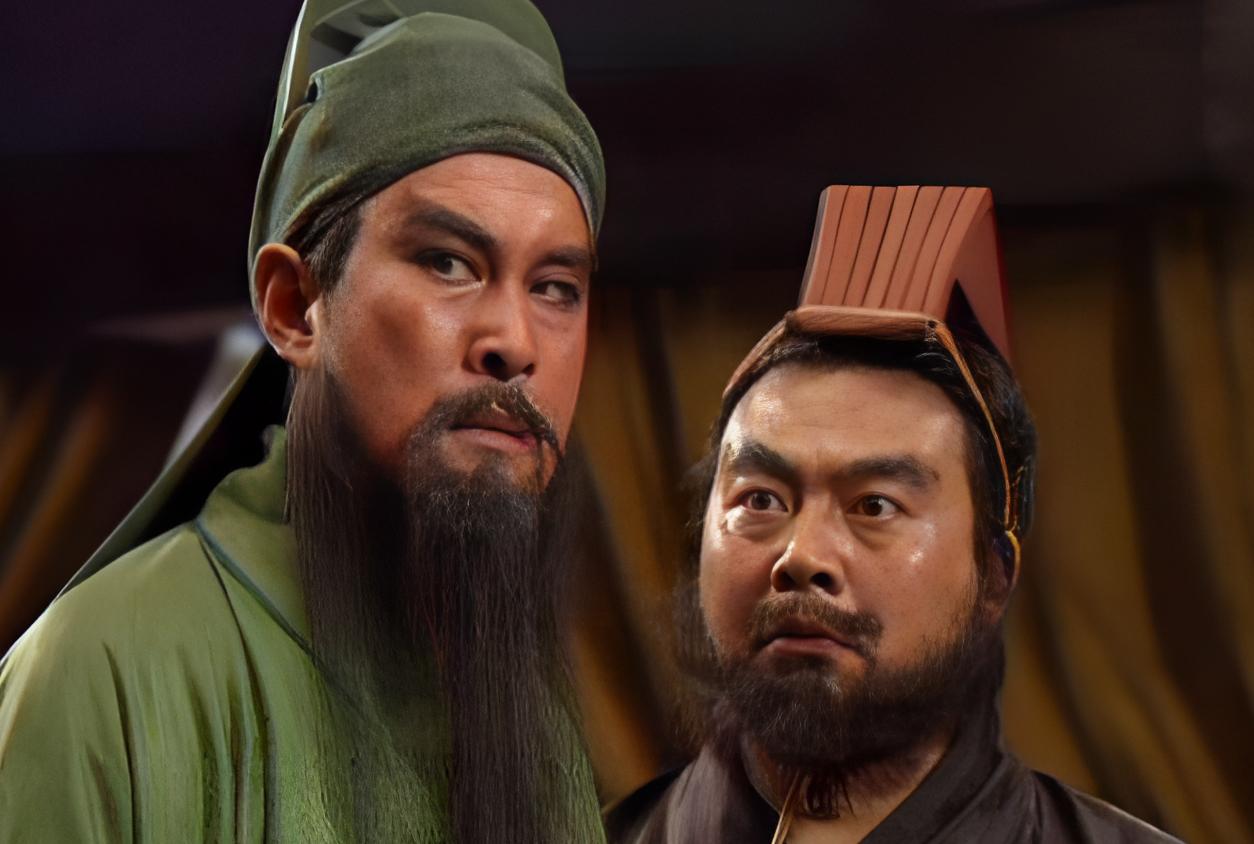 关胜是关羽后人,朱仝却自比关羽,关胜为何不打他?秦明说出答案