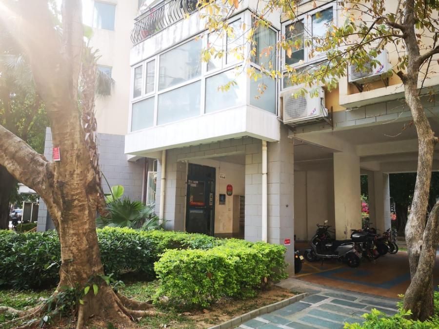 「6折」深圳龙华锦绣江南122平起拍价398万