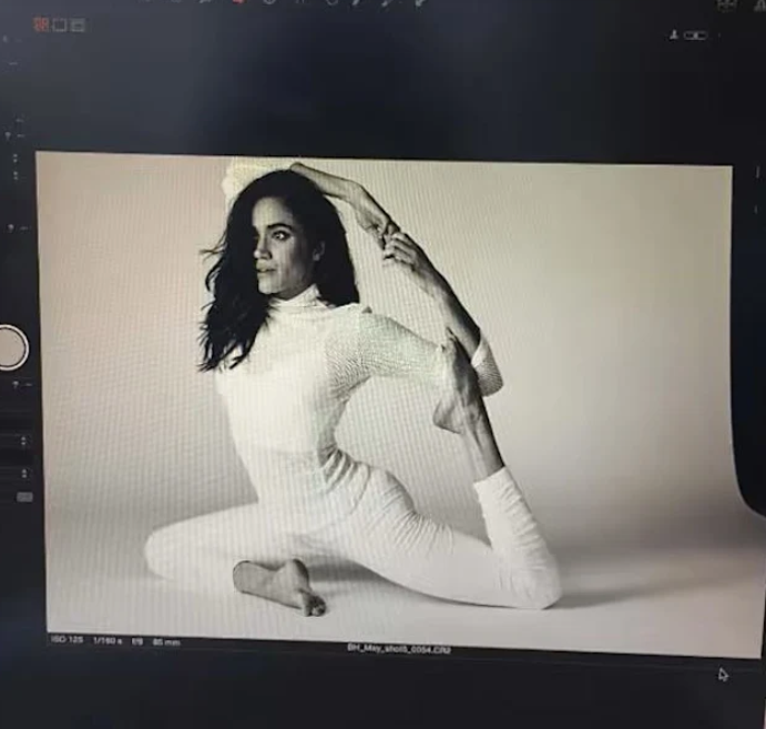 寻找禅:梅根·马克尔的宁静瑜伽课程,正在netflix上播放