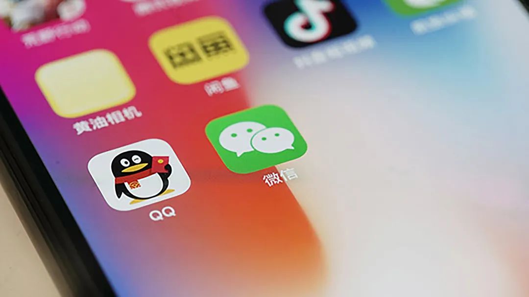 为什么qq比微信上线早12年现在却只能屈居第二