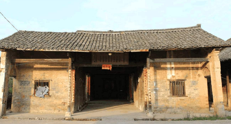 农村俗语:不怕屋后塘,就怕抬轿房,啥意思?什么是抬轿房?