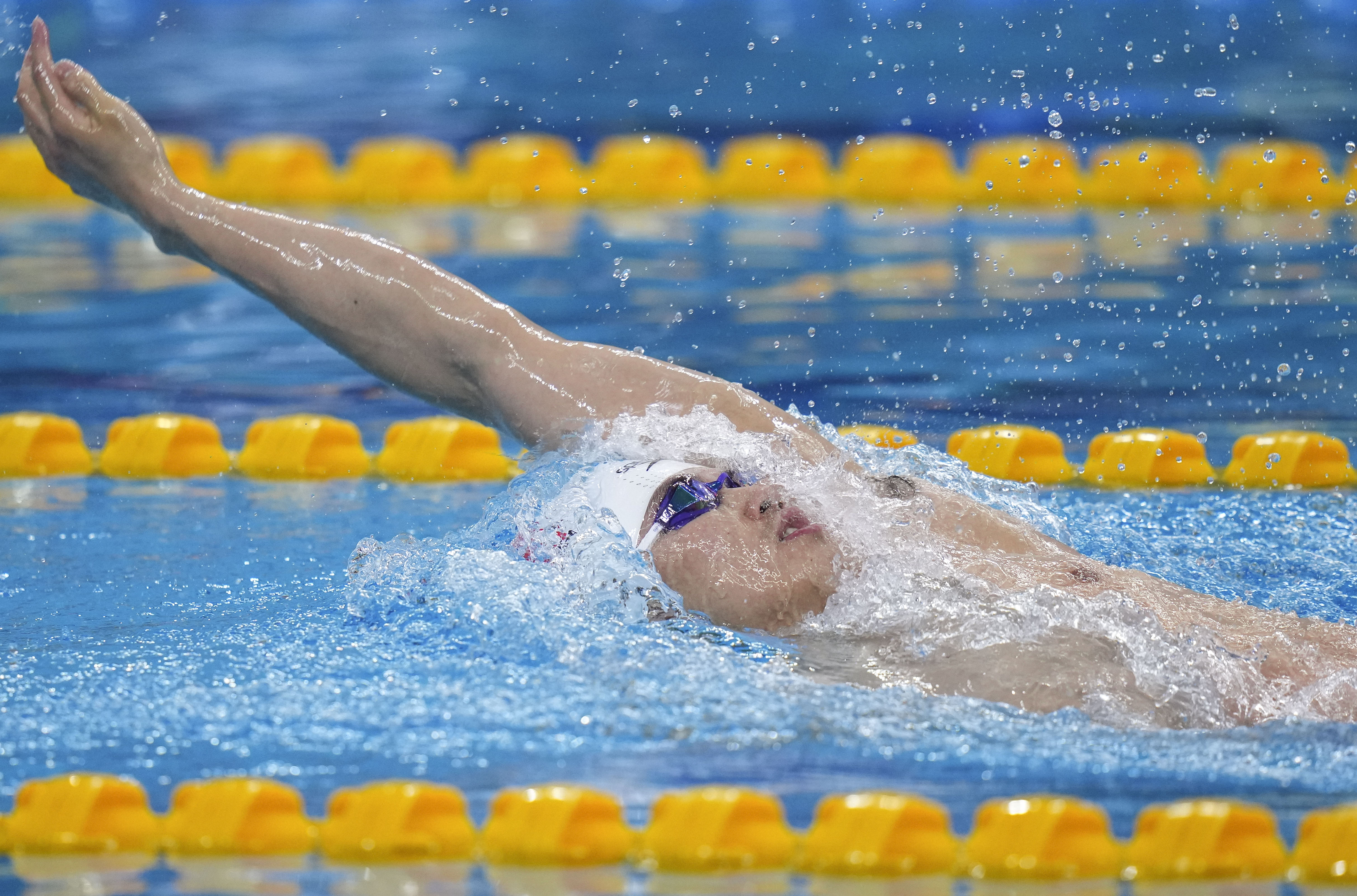 游泳——全国冠军赛:汪顺晋级男子200米个人混合泳决赛
