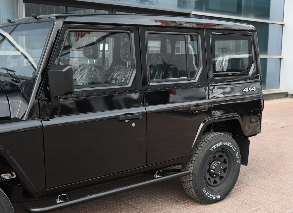 不成器的北京212,正在痛定思痛,2.4t硬顶卖十万出头不香吗?