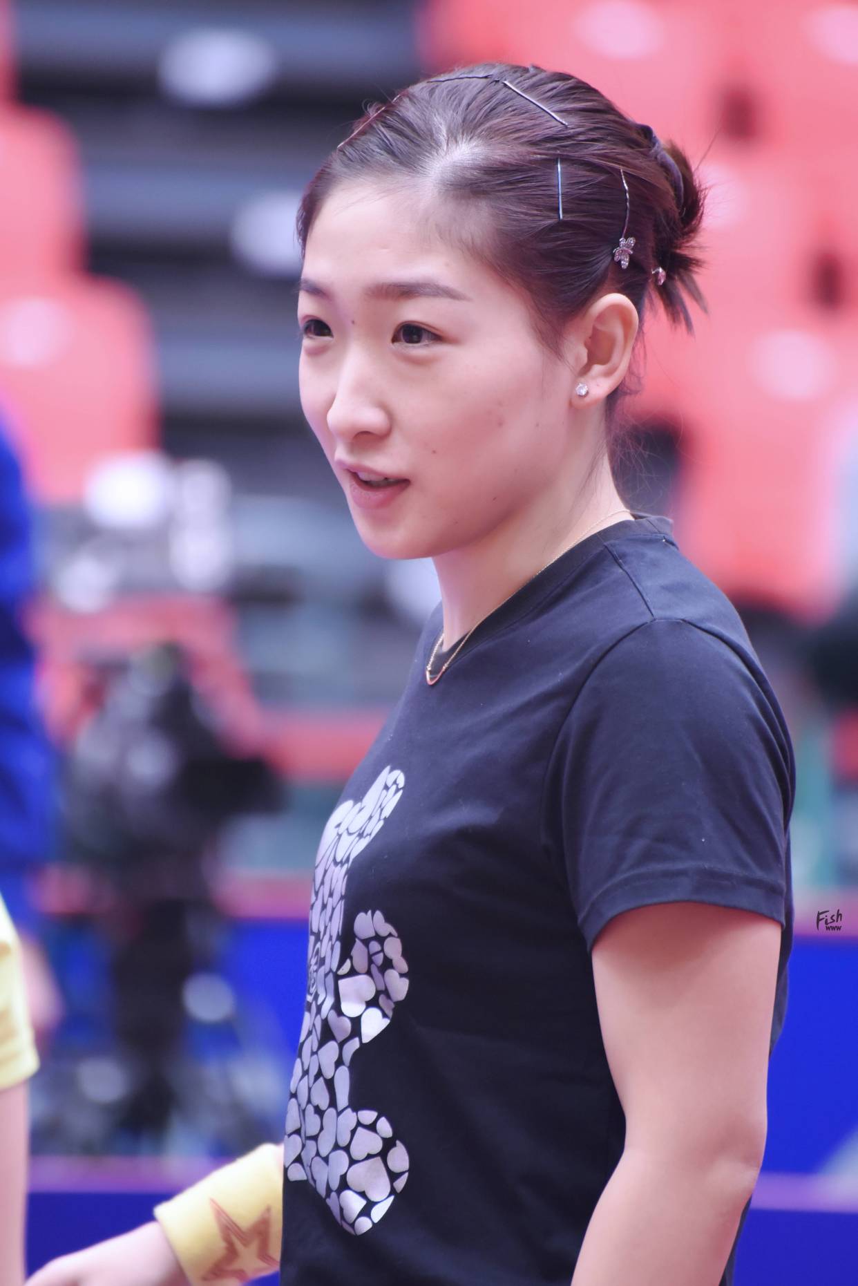 刘诗雯对阵15岁小将,透露一直在训练,国乒三老将不言退