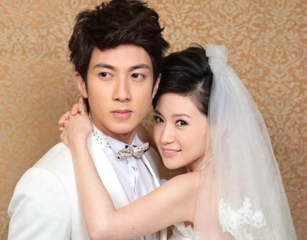 朱一龙隐婚老婆图片