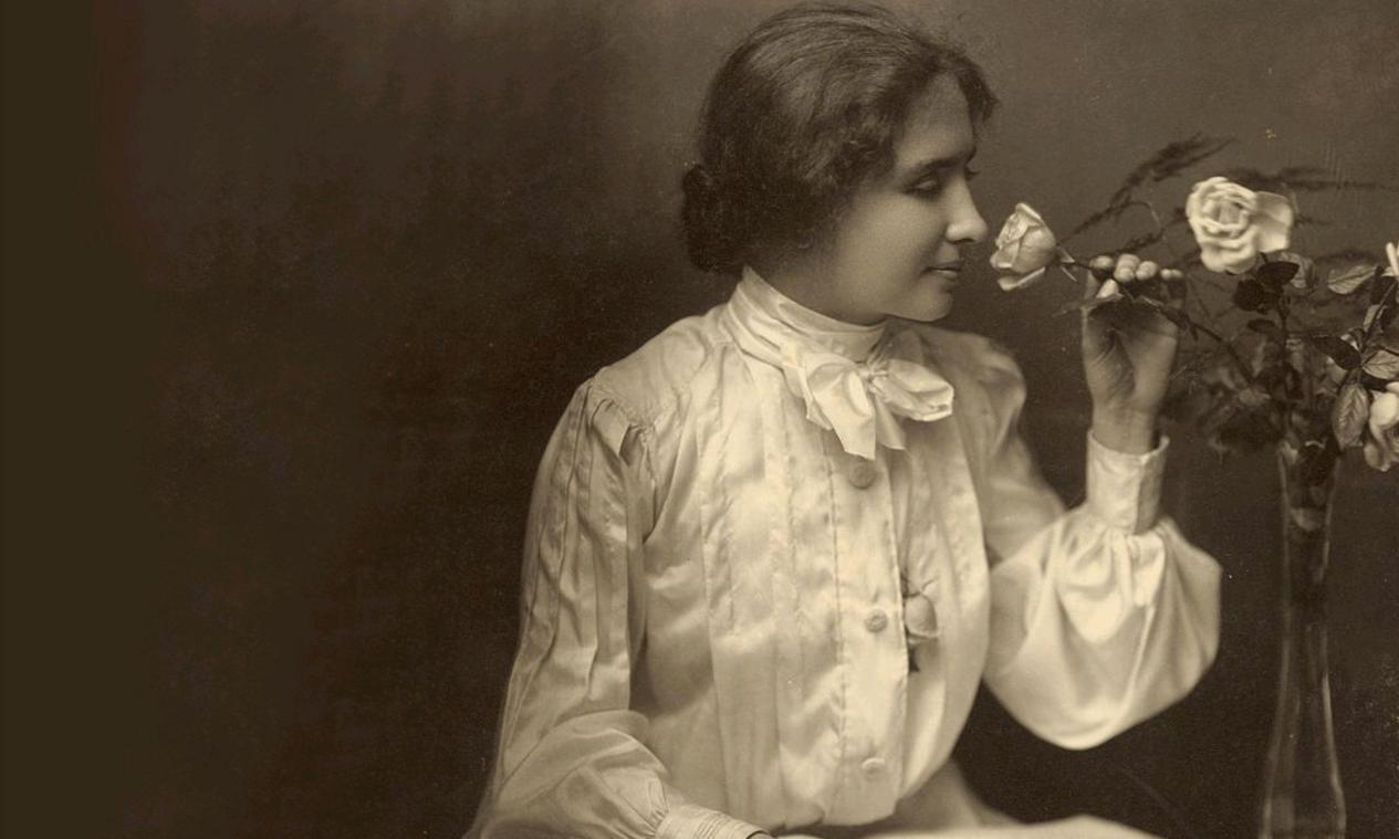 海伦凯勒最后恢复光明了吗?她和莎莉文之间是怎样的关系?