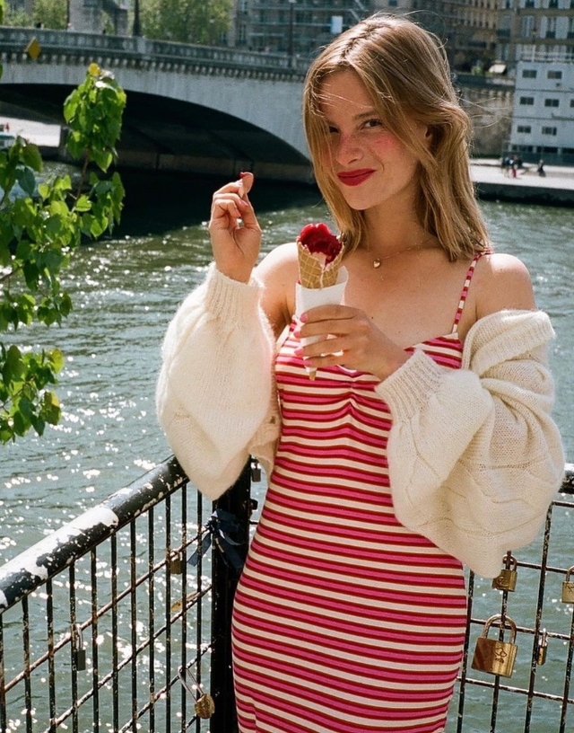 法国时尚ins博主camille dna里都刻着法式穿搭的精髓