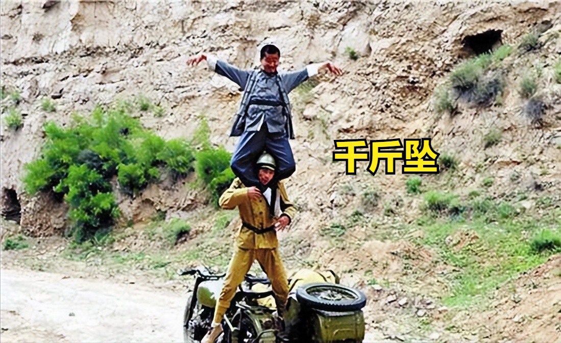 雷人的抗日神剧大盘点包子雷枪斗术一人全歼鬼子一个营