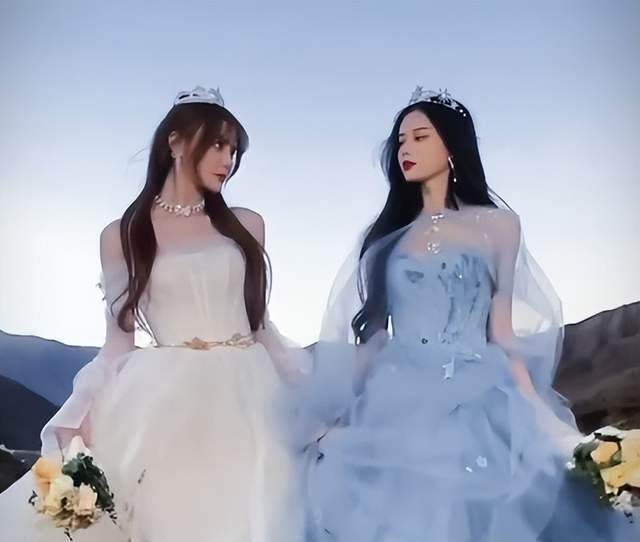 当年她与好姐妹郑燕姿一起合作,出了不少好玩的段子.