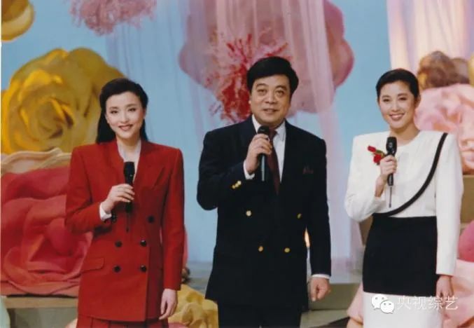 从倪萍到王冰冰,那些年我们一起追过的"央视女神"