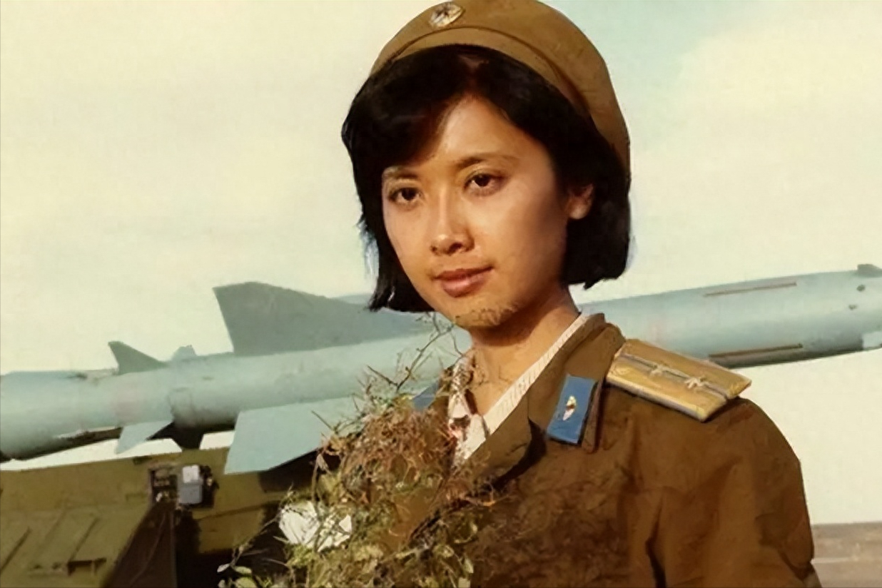 71岁朱琳老去的容颜让人惊叹八十年代大陆第一美女的传说