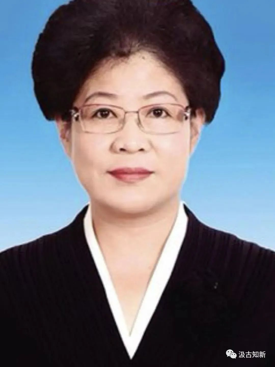 「内蒙古」内蒙古教育厅长黄雅丽任阿拉善盟盟委书记