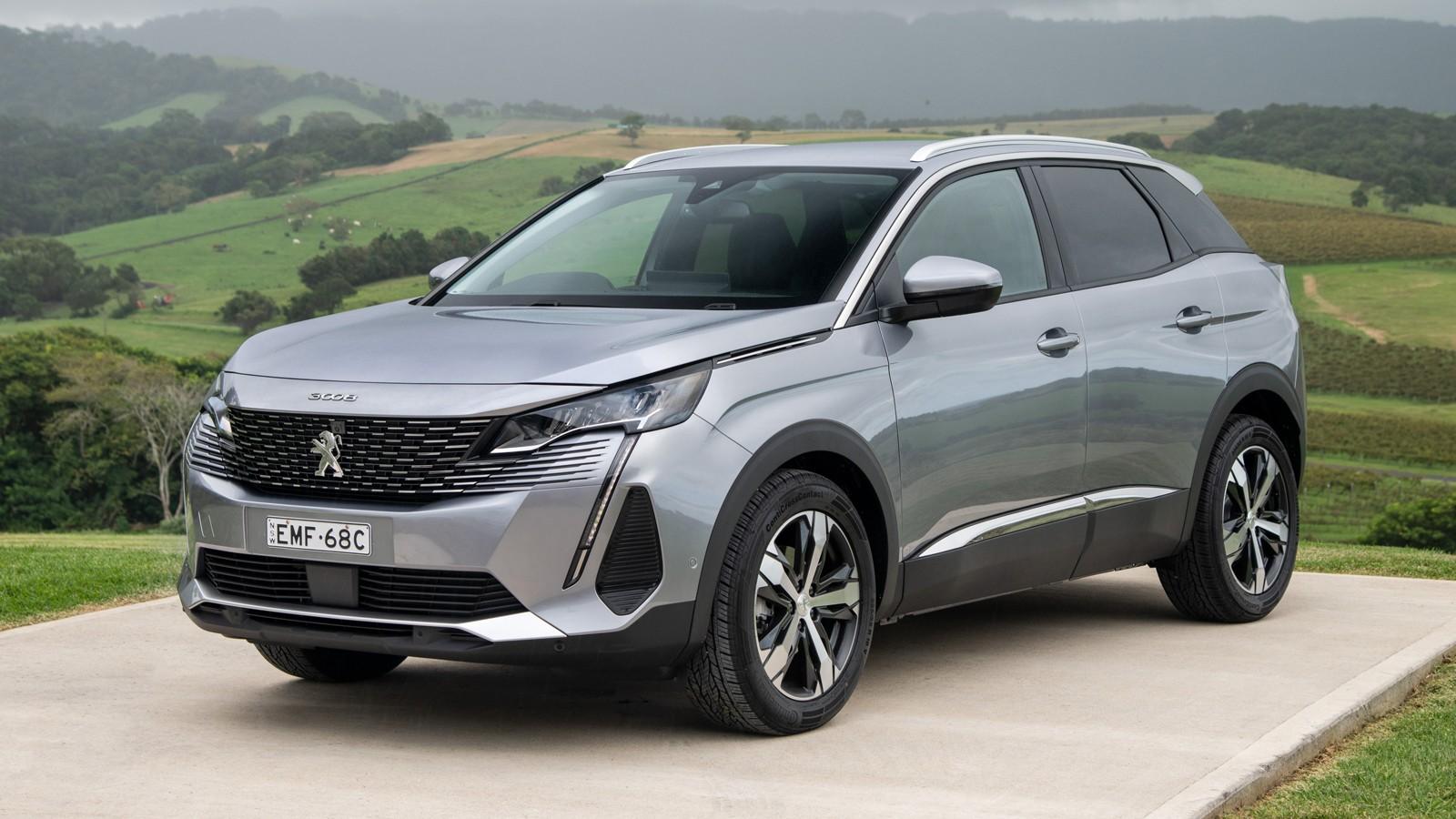 法式个性设计再度升级,全新一代标致3008实车图曝光