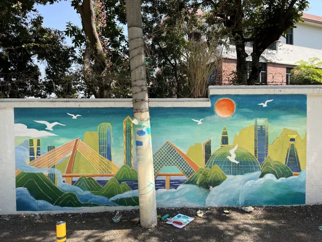 票选心中最佳!深圳市携创高级技工学校墙体手绘作品等你来投票