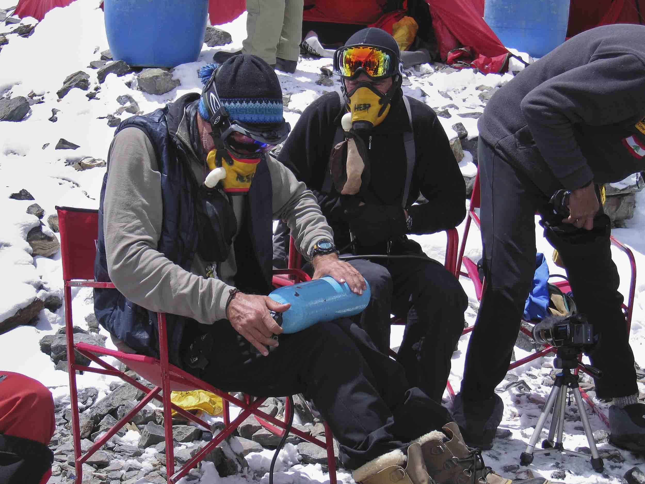 回顾珠峰著名3具遗体:绿靴子,睡美人,休息者,20多年无人敢安葬