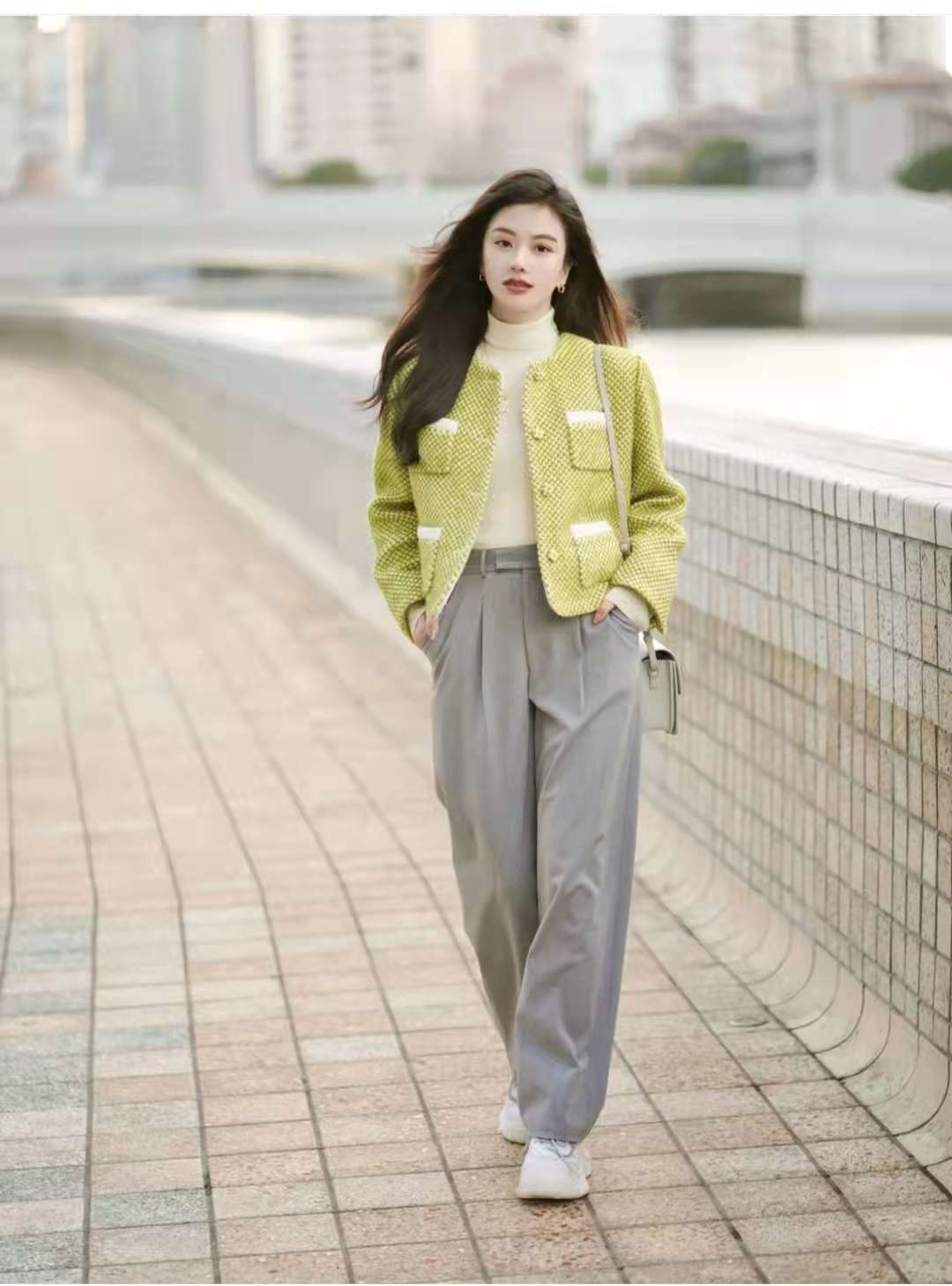 小香风外套怎么搭配最好看