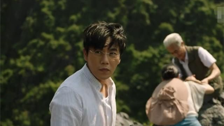 《隐秘》拍摄花絮曝光,张东升推父母下山,原来是这样拍出来的!