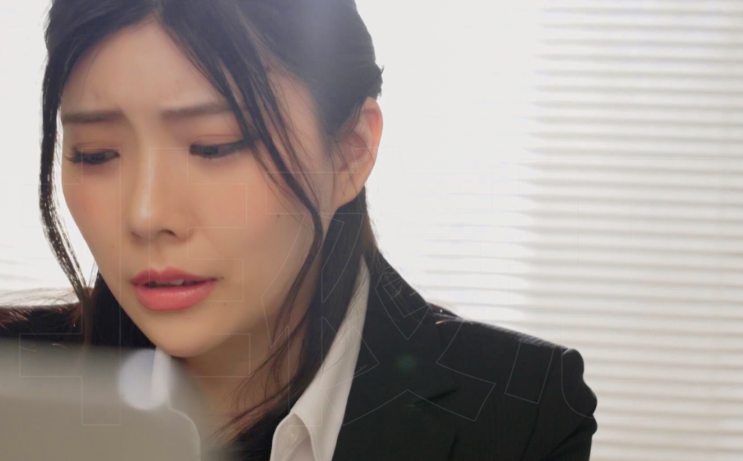 神木丽饰演职场菜鸟