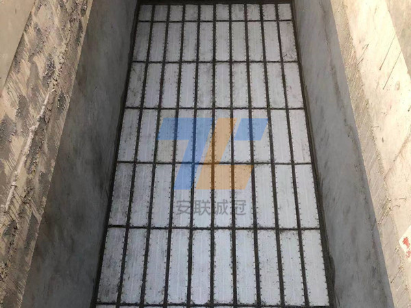 反硝化深床滤池s型滤砖安装工艺流程