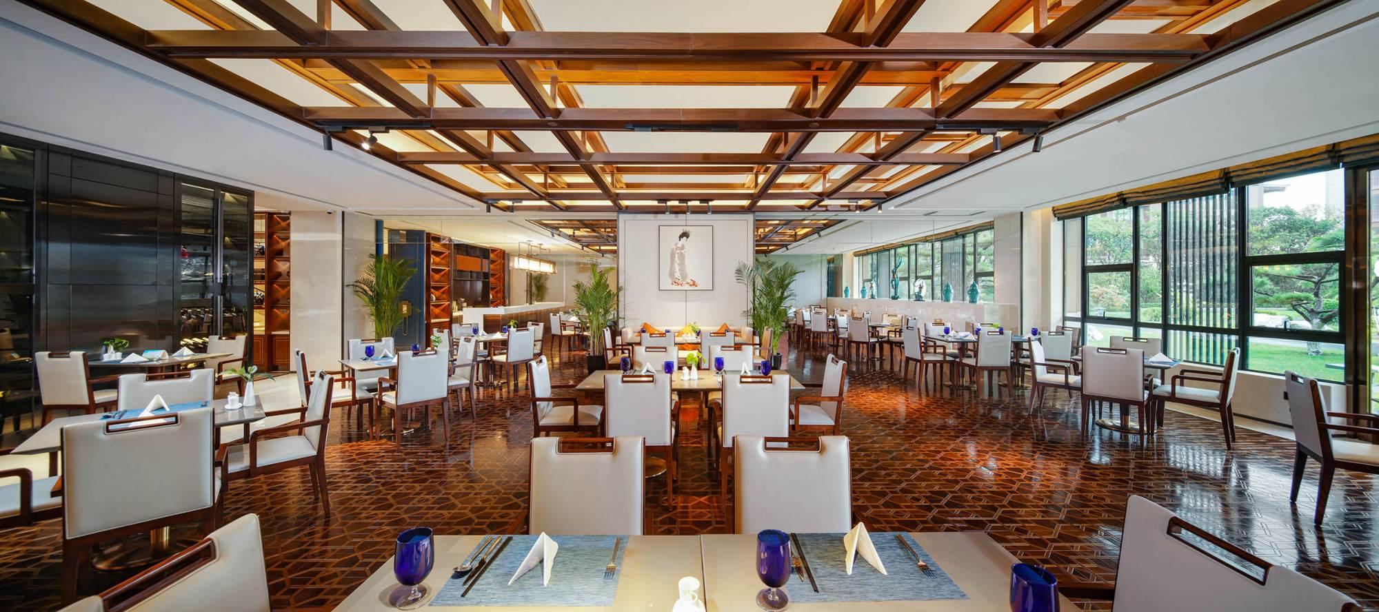 西安华海酒店——西安"浐灞"上的超五星全景汉唐园林式酒店