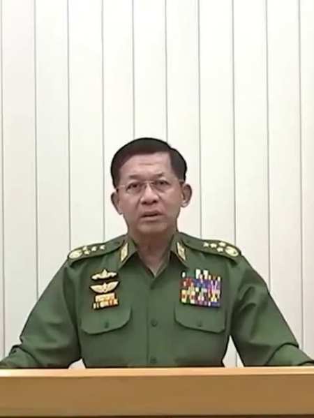 11月8日凌晨,缅甸军政府武装即敏昂莱武装(缅军)位于果敢军分区的军队