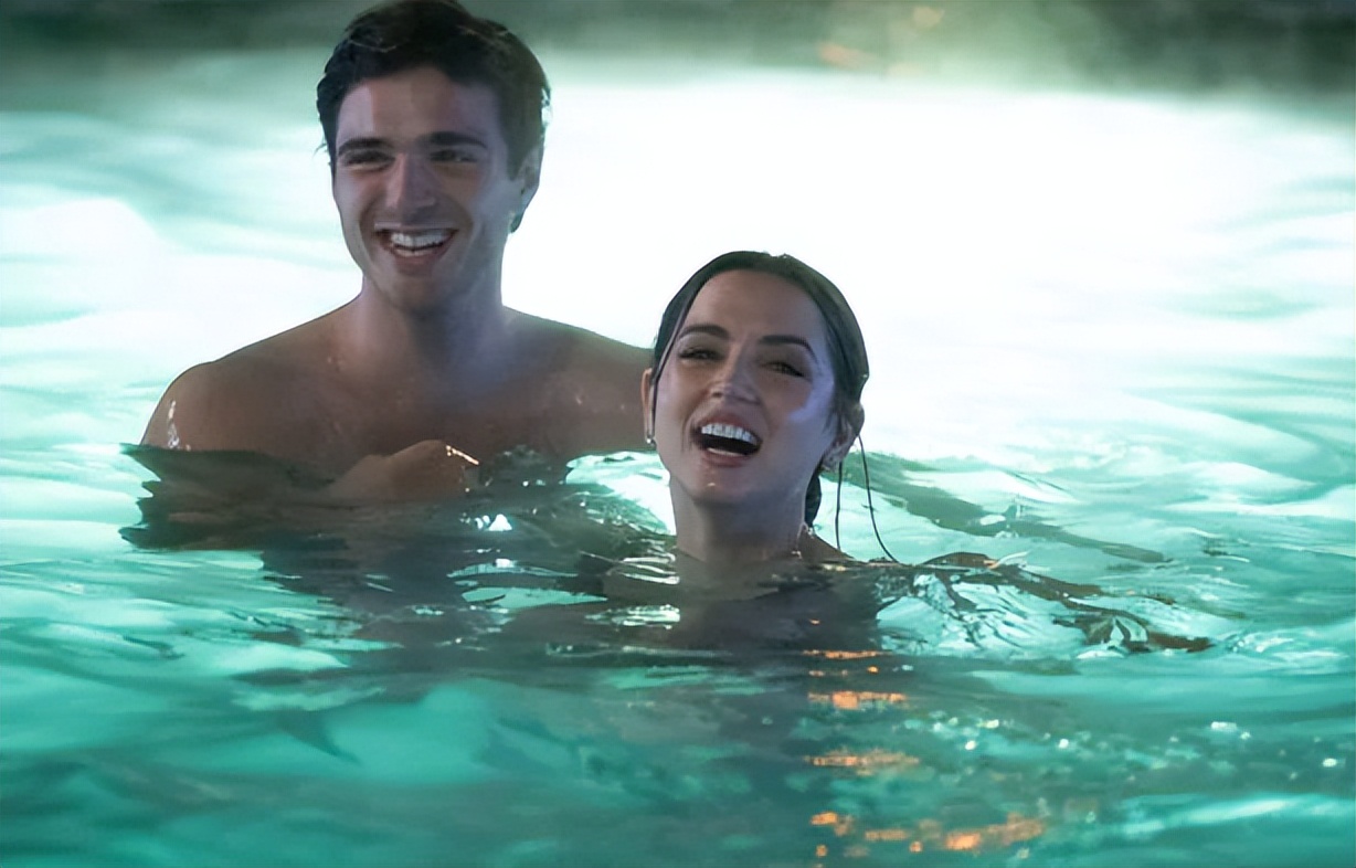 明星情侣,影帝出演!多重加持下的情欲惊悚片《深水》