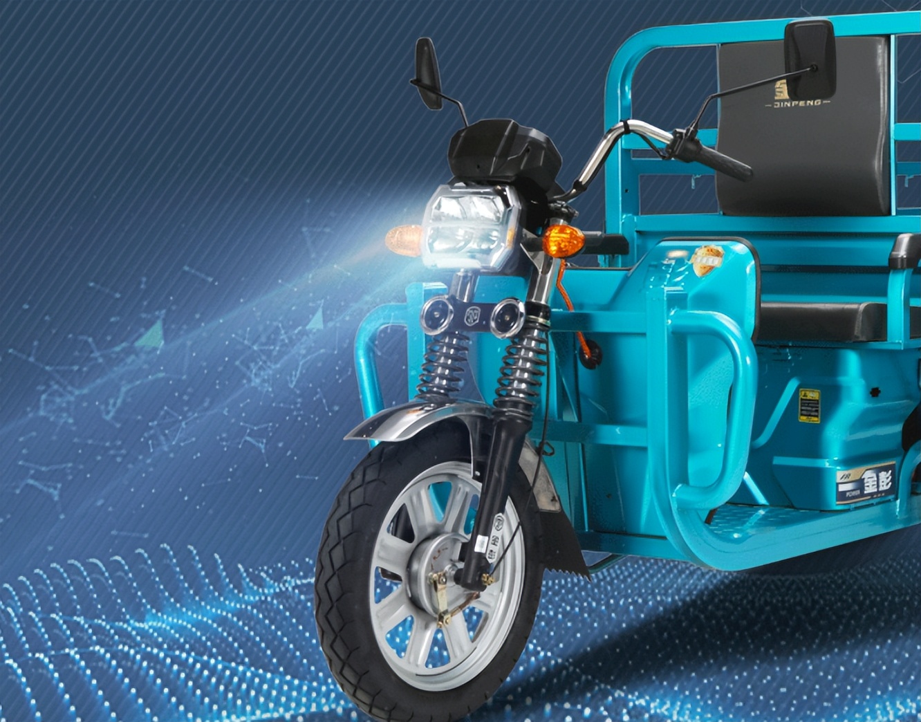 金彭推出一款轻型电动三轮车,造型硬朗,扎实耐用,续航120公里