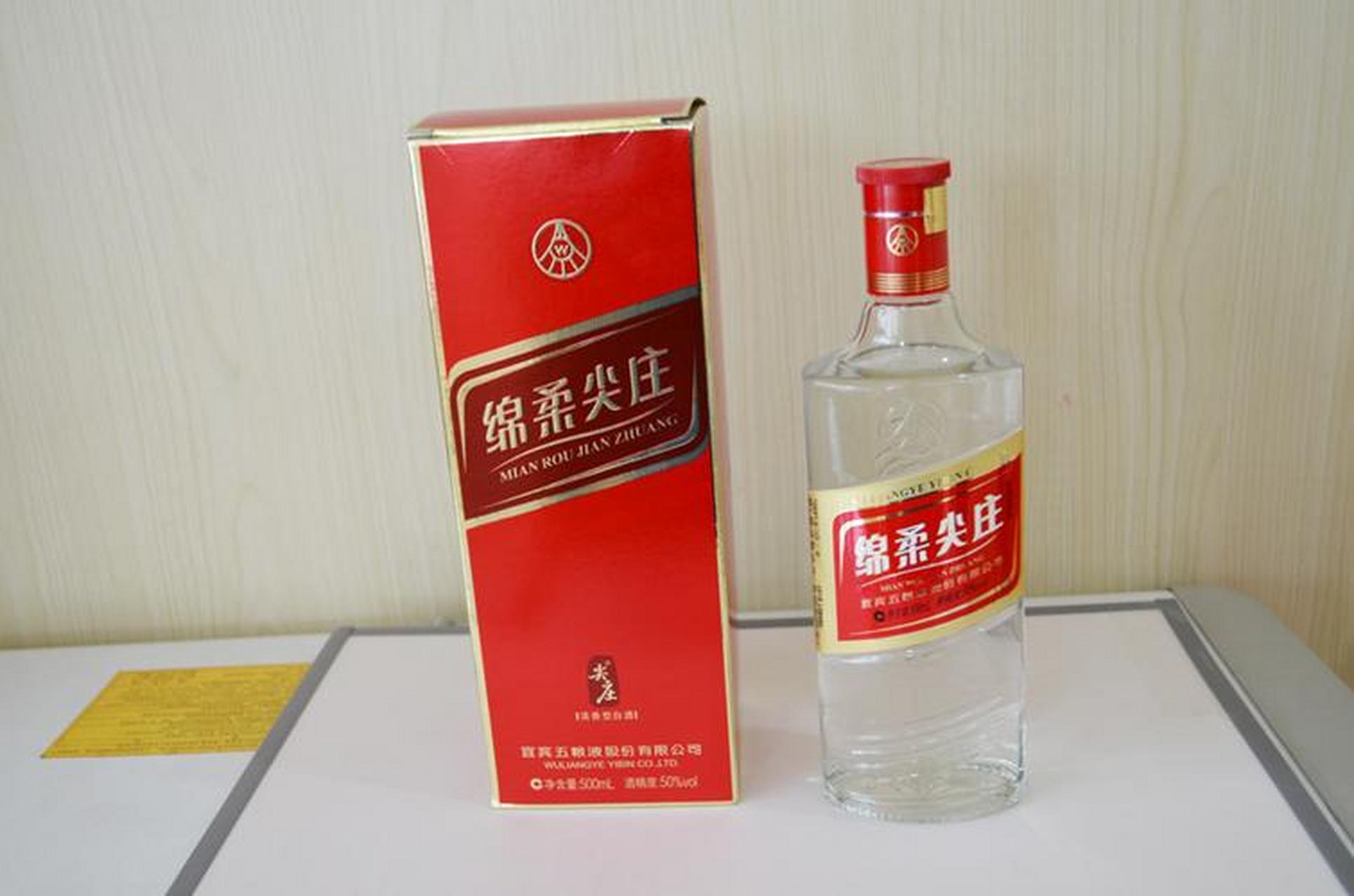 3款因为便宜而被小看的口粮酒,100%纯粮打造,行家成箱囤  在如今的