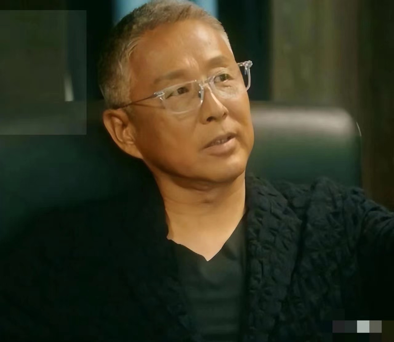 "大佬"陈道明被曝有三和四,网友:真没有德艺双馨老艺术家了吗