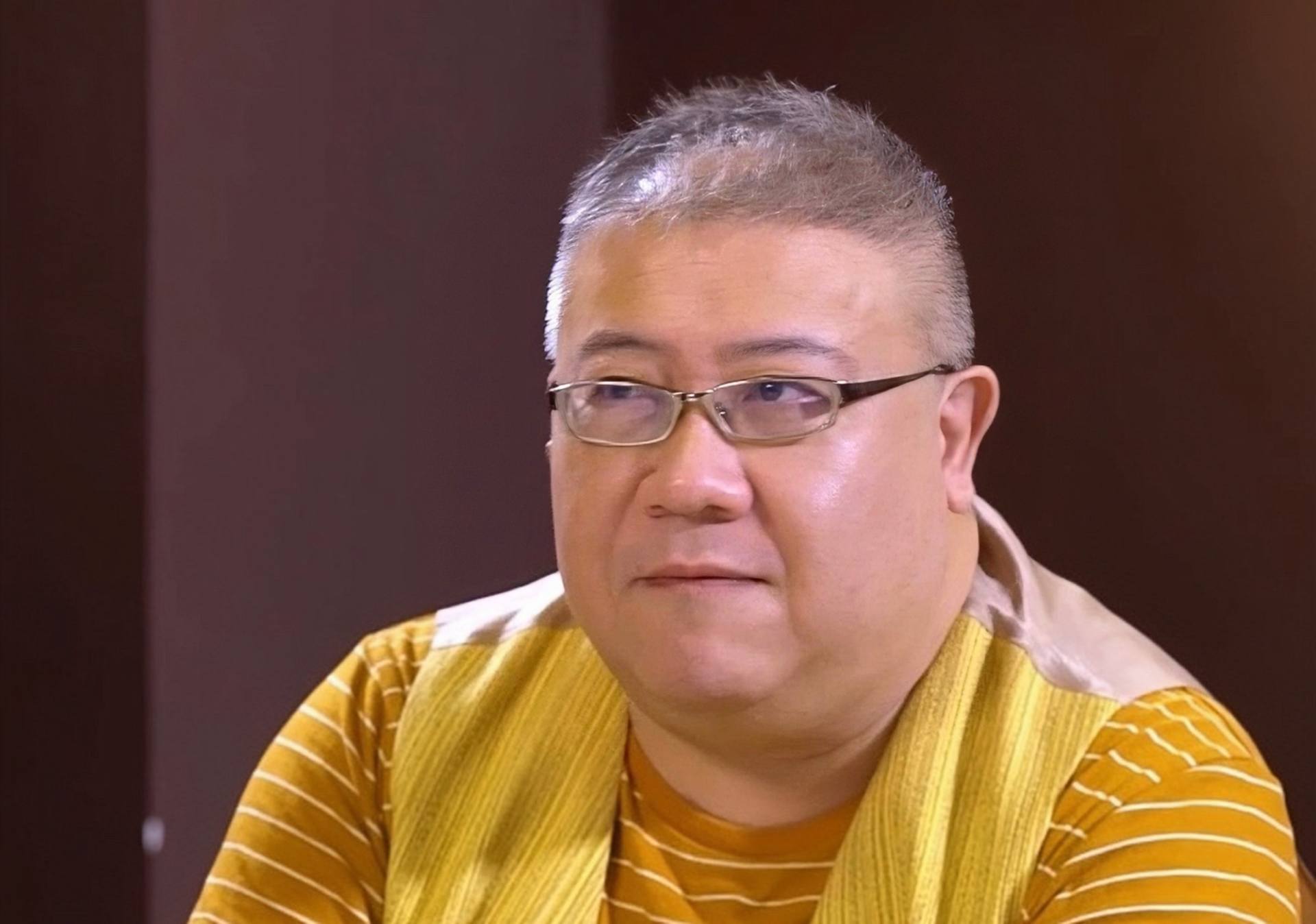 香港男星刘锡贤为事业刻意增肥!导致患上抑郁症,离婚后至今单身