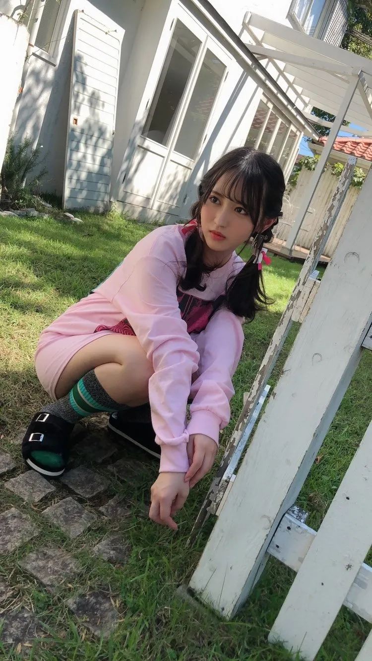 人美可爱的00后小姐姐,真的太漂亮了小野六花