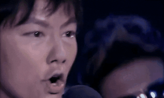 瞿颖在节目中模仿崔健cr.