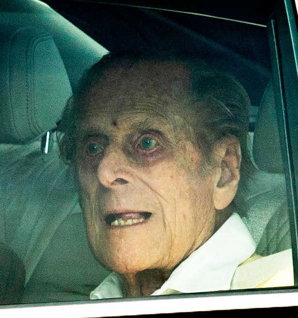 菲利普亲王出院了!面容枯槁,头发半秃,昔日精气神已不再