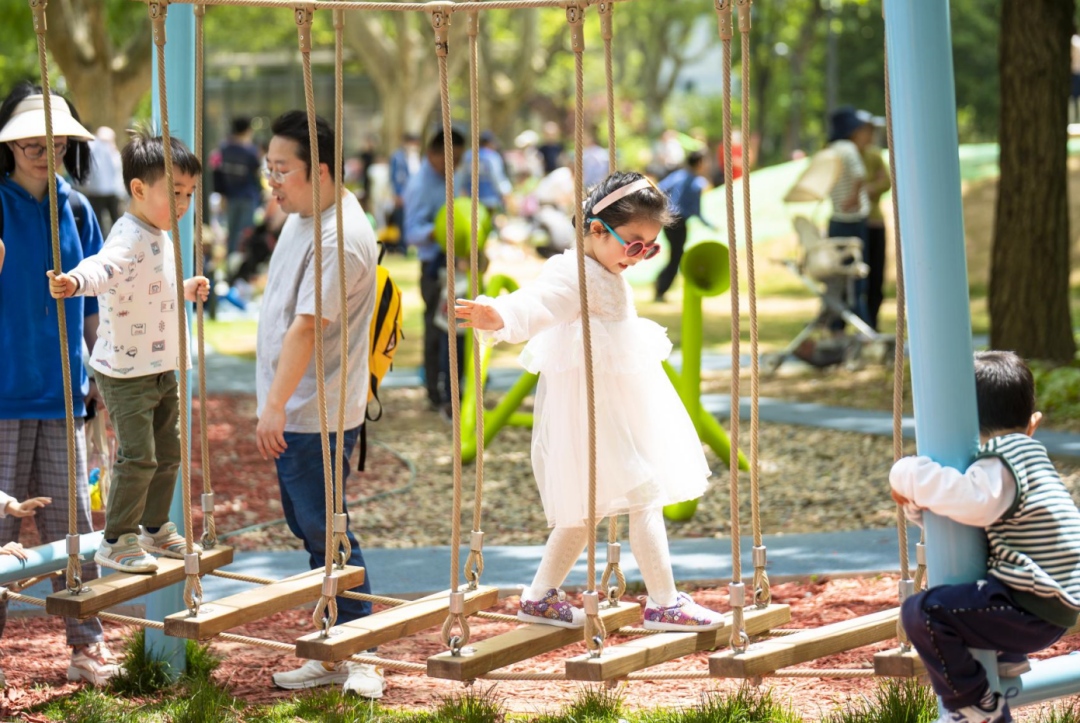 融合最优"亲子 "乐园模式并兼具独特性的上海和平公园