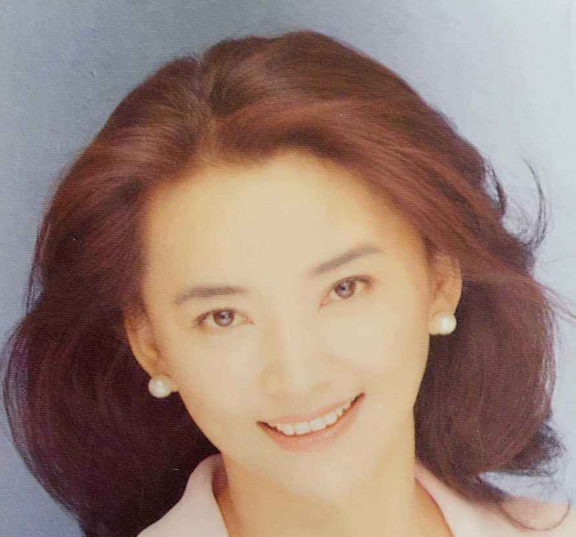 昔日香港功夫片当中最美的五位女星,谁才是你心目中的第一美女?