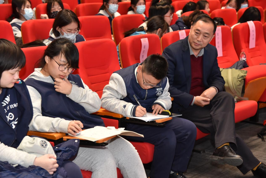 《十月少年文学》创享会走进北京十一实验中学