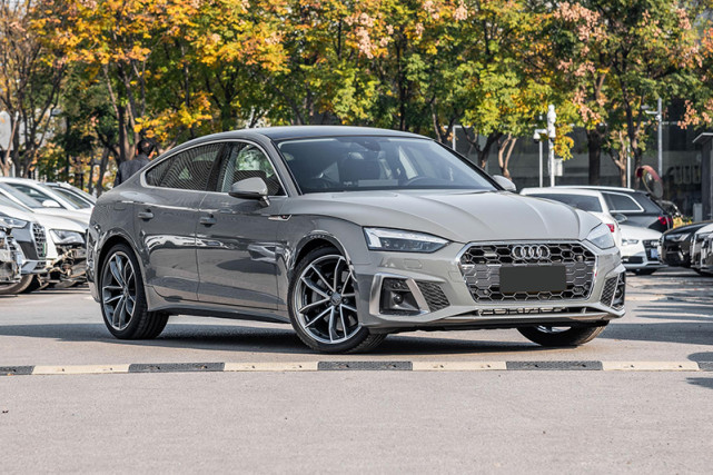 2021 款奥迪 a5 提供两门双门轿跑车或敞篷车,或称为 sportback 的