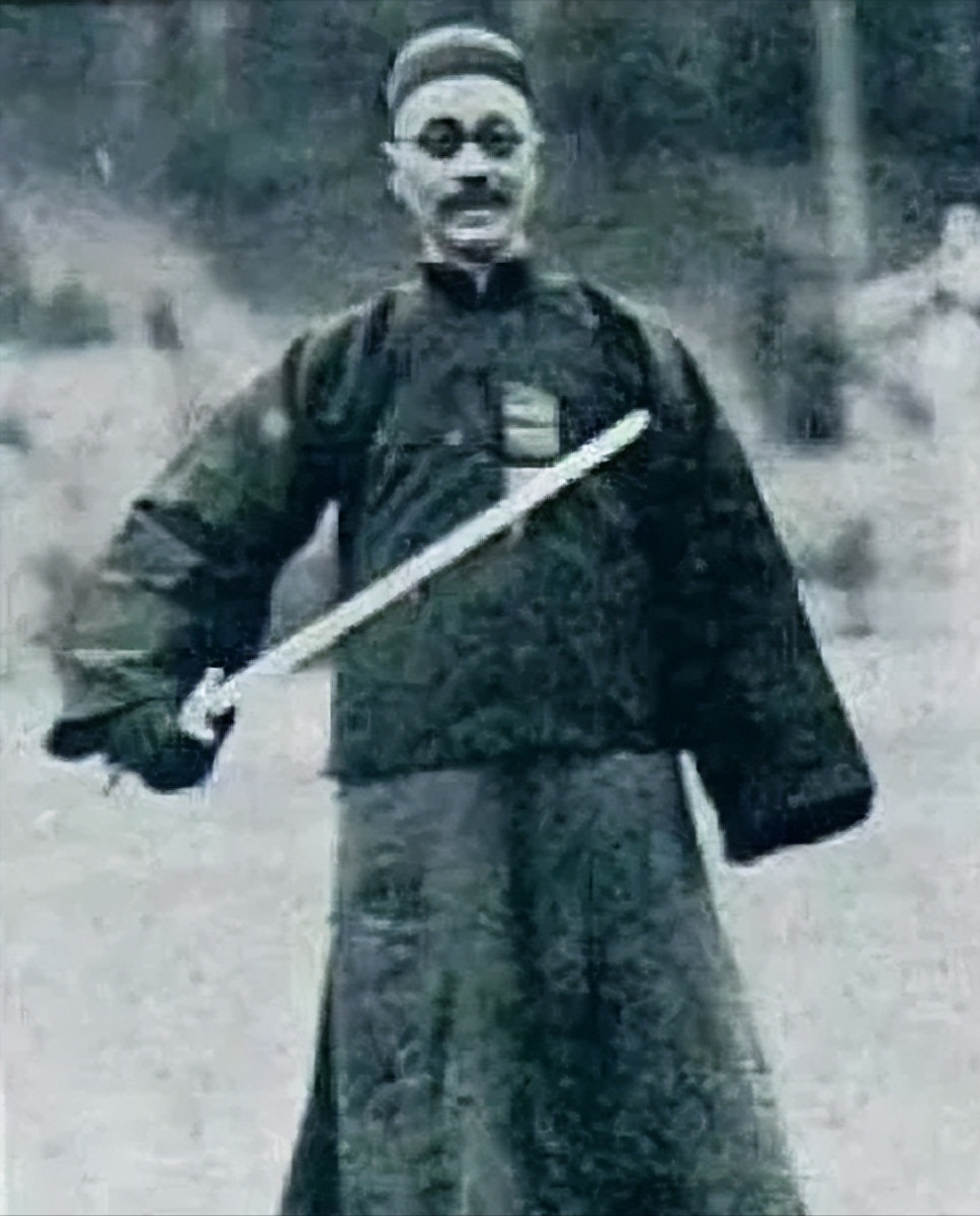 "武当剑仙"李景林,15米内能瞬间秒杀对手,死因至今还是一个谜