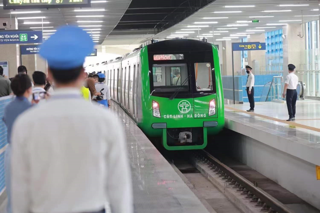 越南人,终于盼来了自己的地铁!