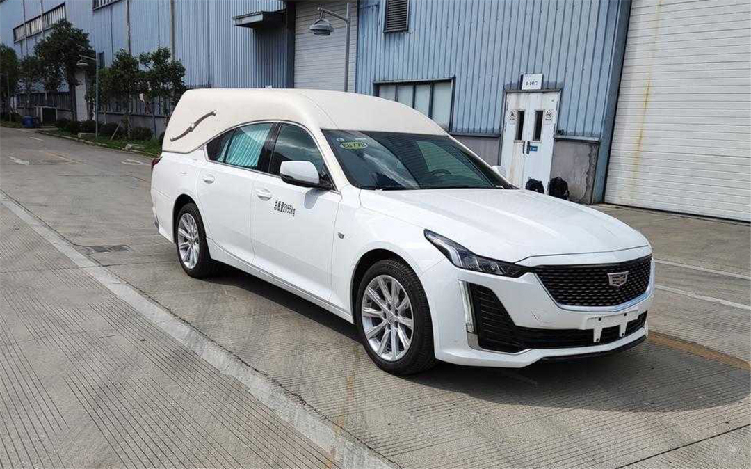 你永远不想拥有的一款车,凯迪拉克ct5灵车国内曝光