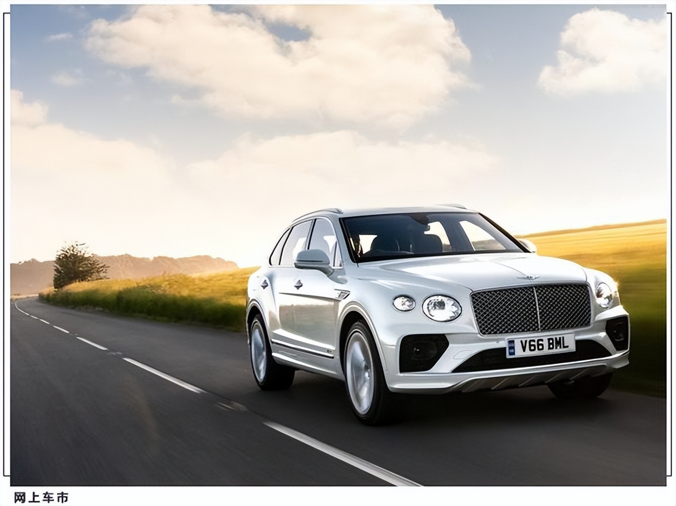 2023款宾利添越phev来了,配3.0t v6 插混动力,5.5秒破百