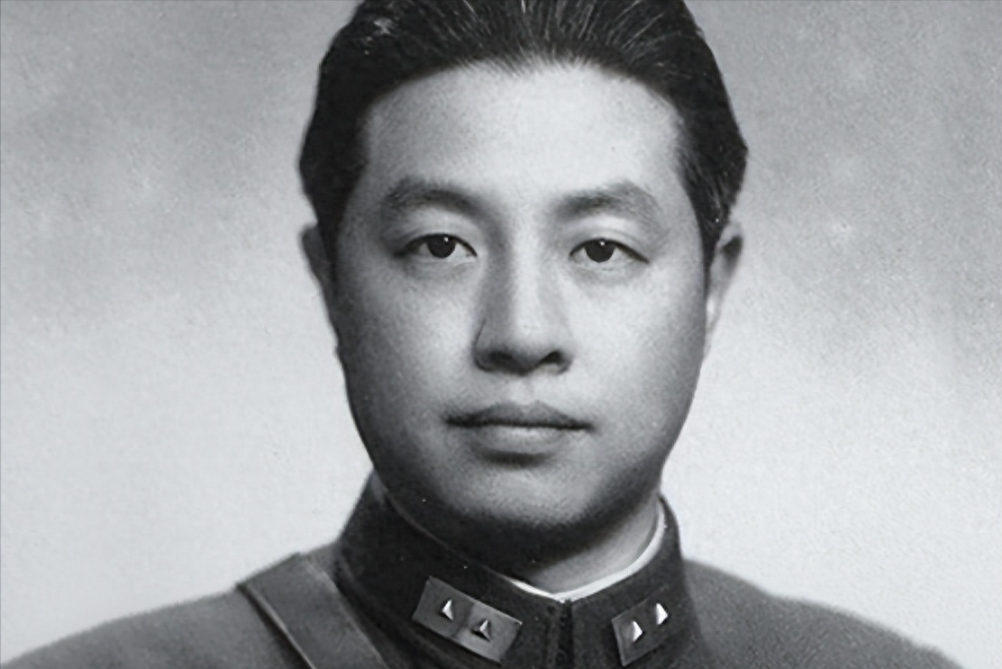 黄埔一期年龄最小的学员一直活到1998年孙女是家喻户晓的明星