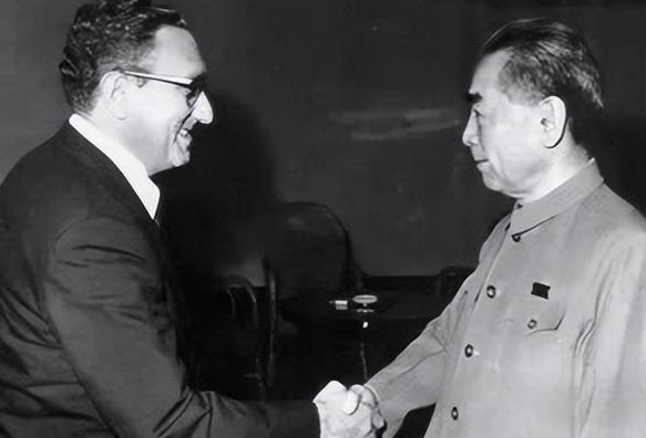 基辛格访华受高规格接待,他都为中国做过什么?