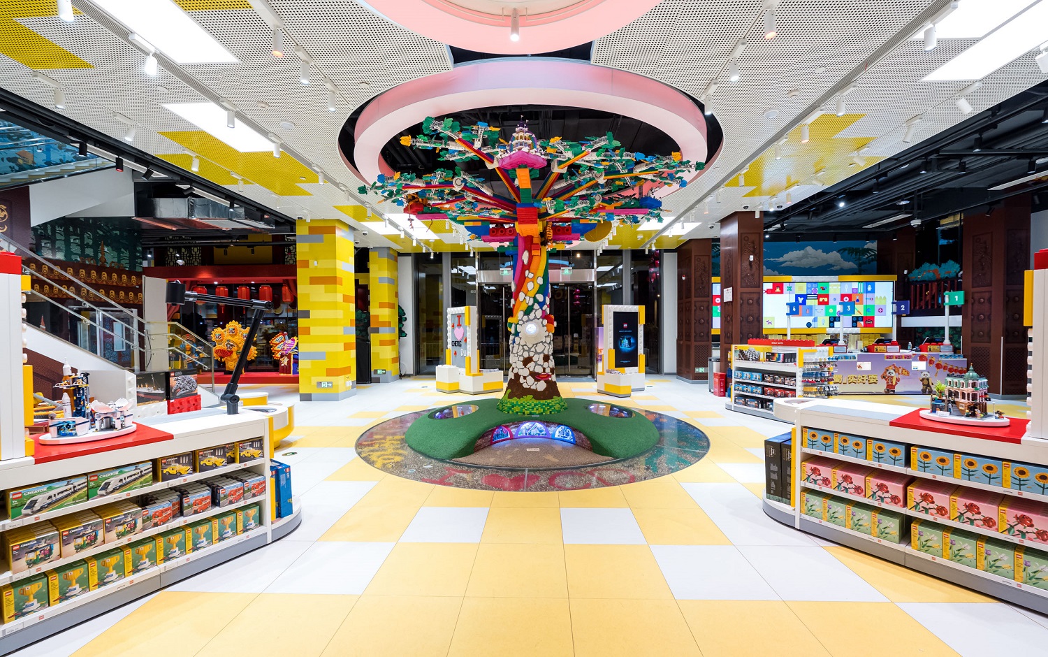 超级高人气!西部首家乐高品牌旗舰店亮相成都