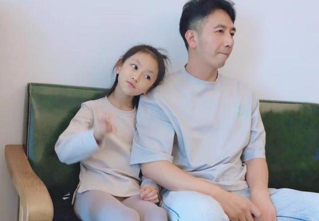 林生斌妻子小乐发文博眼球,控诉网络暴力,网友:都是咎由自取