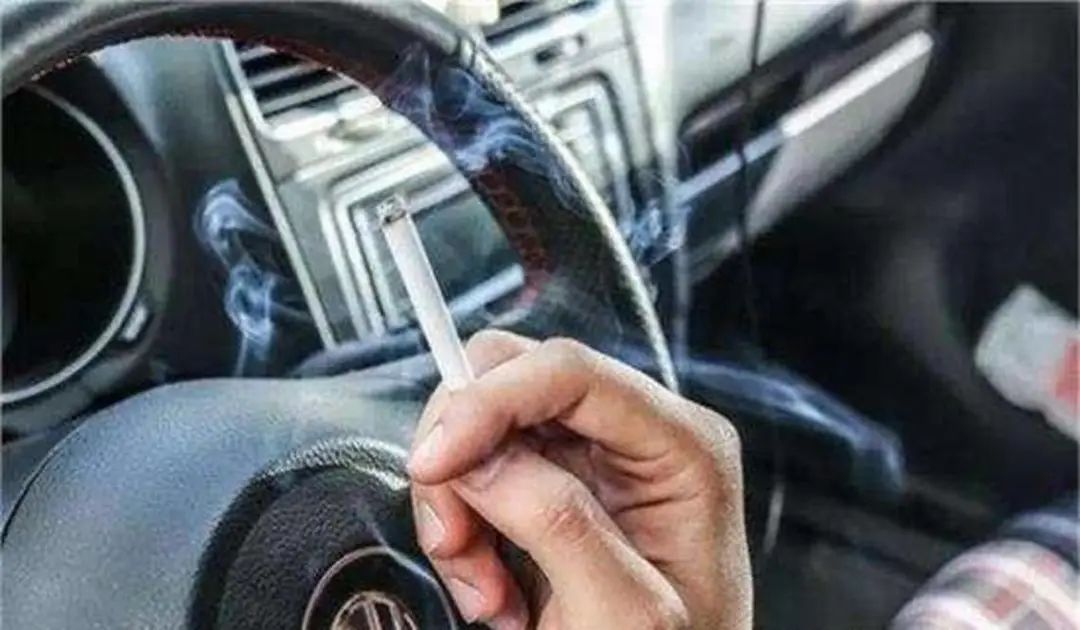 为什么男人宁愿在车里抽烟也不回家?