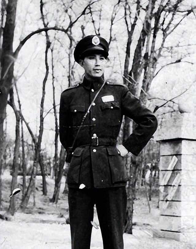 淮海战役打的有多艰难黄百韬兵败自杀粟裕得知消息后突然晕倒