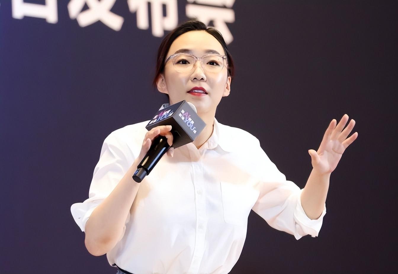 武大教授周玄毅的高级猎艳史流氓不可怕就怕流氓有文化